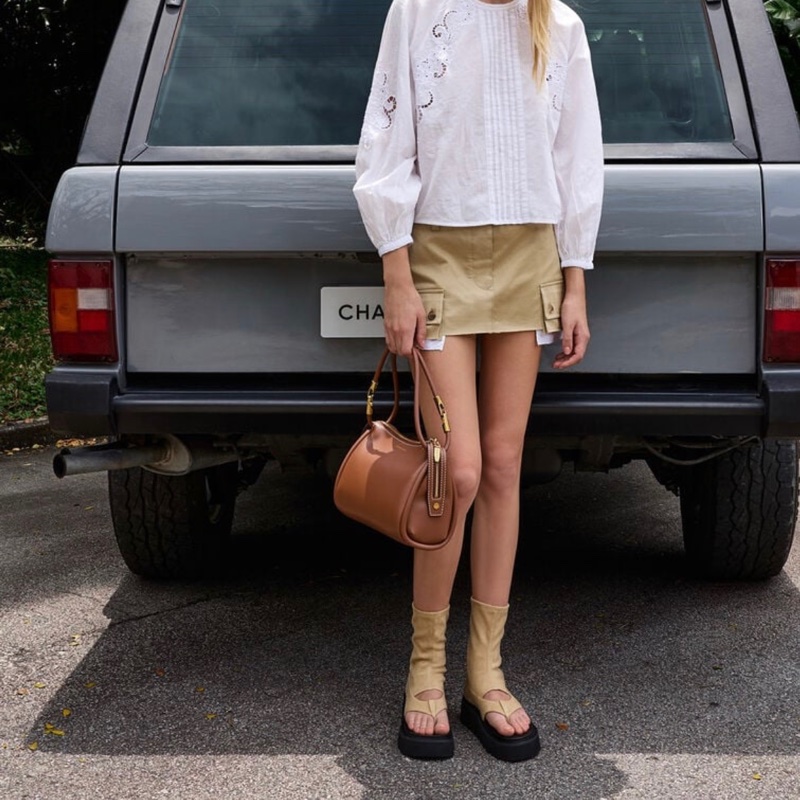 CHARLES & KEITH  Lyla 肩背包 - 巧克力-2