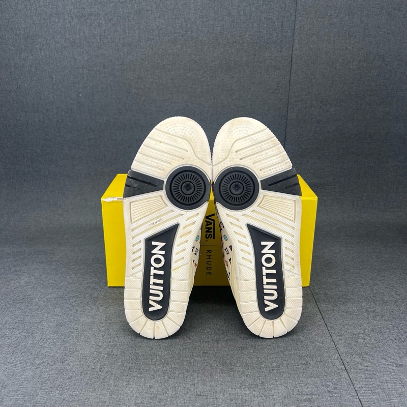 Louis Vuitton路易威登 trainer 米色滿印 6碼-3