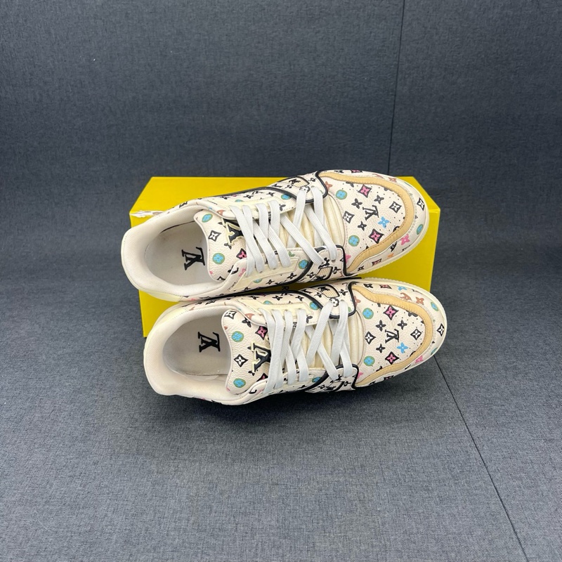 Louis Vuitton路易威登 trainer 米色滿印 6碼-4