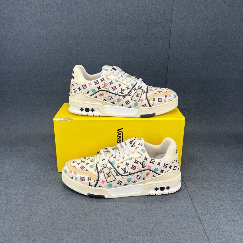 Louis Vuitton路易威登 trainer 米色滿印 6碼-5