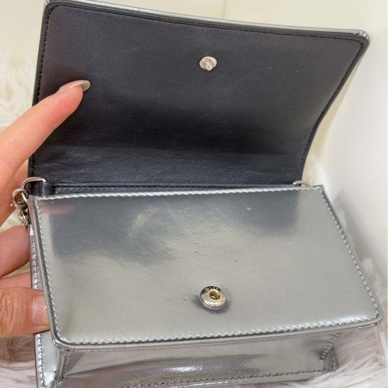 Dior迪奧盾牌鏈條包 mini-7