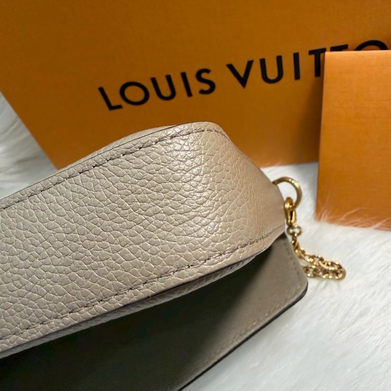 Louis Vuitton Monogram Empreinte 皮革斜背鏈帶包 肩背包Félicie Pochette M82610 斑鳩灰色 / 奶油色-3