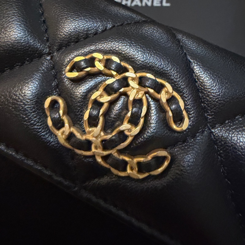 chanel 19短夾/全新閒置無使用-13