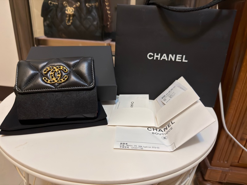 chanel 19短夾/全新閒置無使用-15