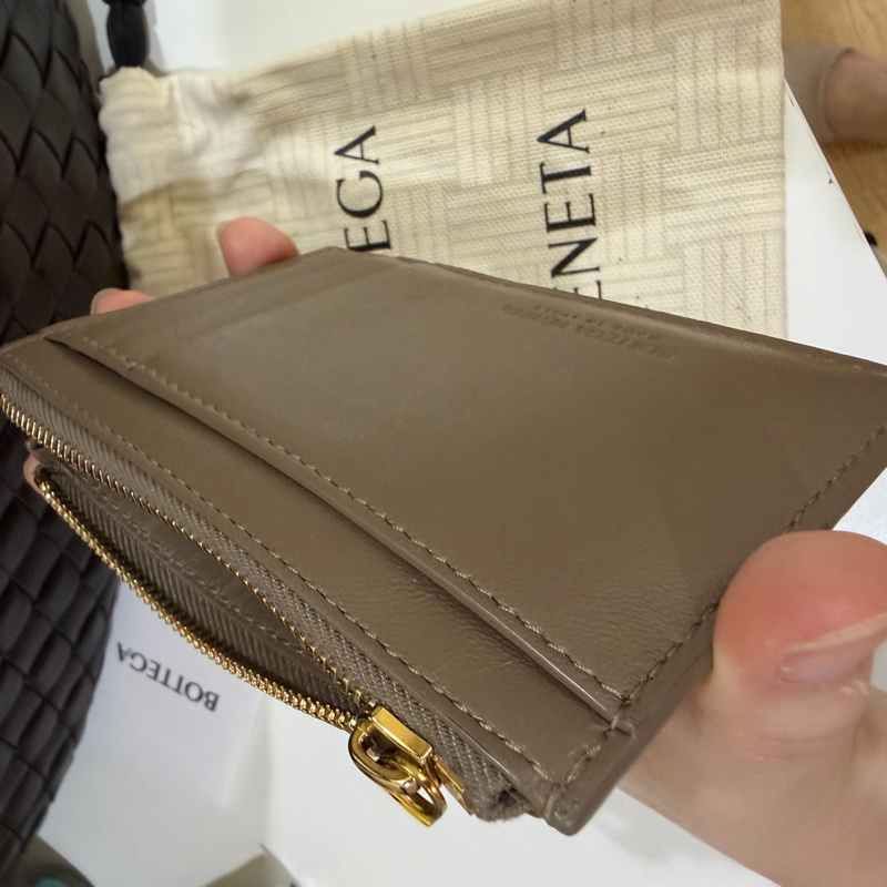 BV 松果棕 咖色零錢短夾卡包 可放鈔票 Bottega Veneta-7