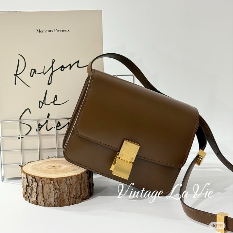 Celine • Box 焦糖棕金釦 豆腐包-0