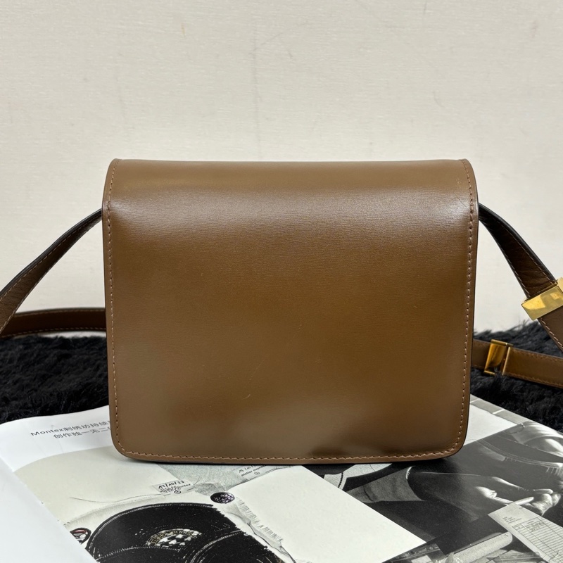 Celine • Box 焦糖棕金釦 豆腐包-6