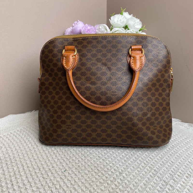 Celine • 經典老花Bolide 貝殼包-4