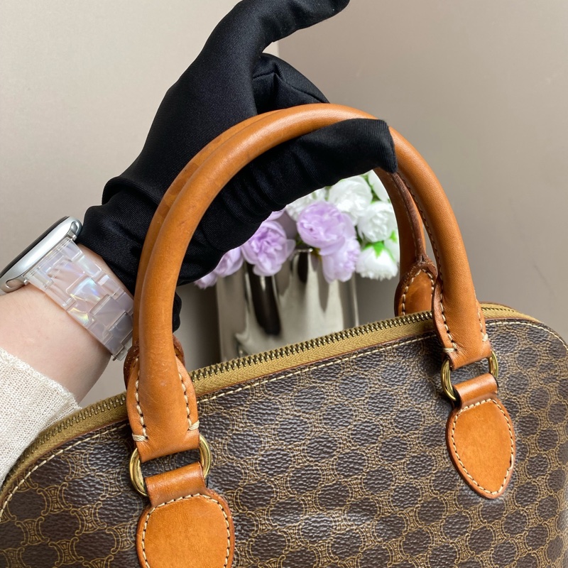 Celine • 經典老花Bolide 貝殼包-7