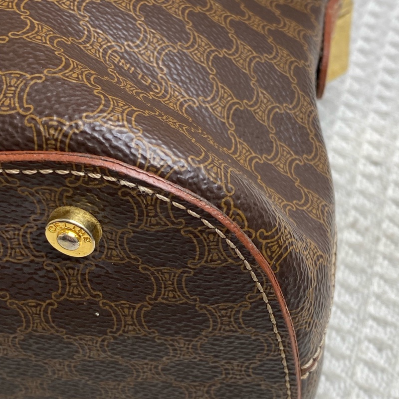 Celine • 經典老花Bolide 貝殼包-11