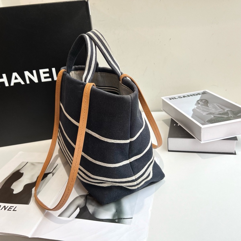 Chanel • 海軍藍條紋沙灘包 小號 附盒-7