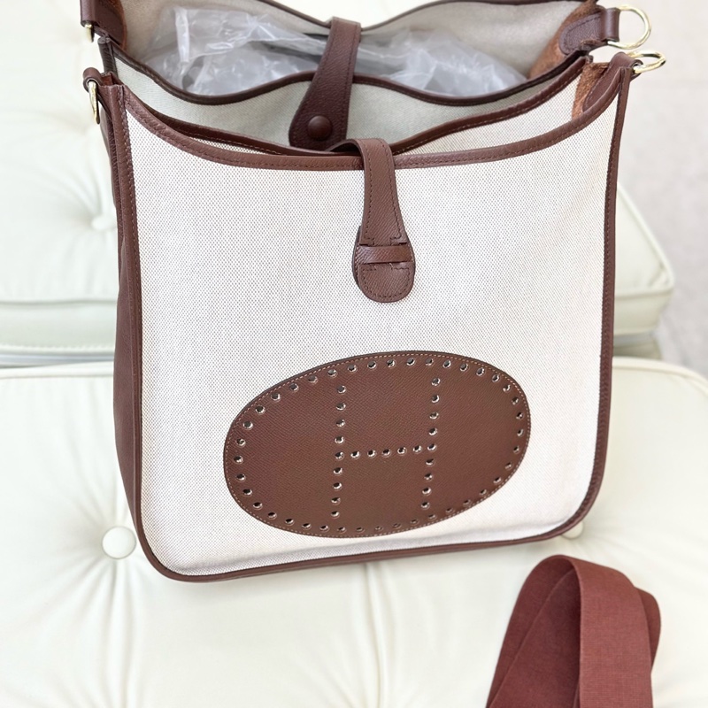 Hermes • Evelyne 29 烏木色銀釦拼帆布-2
