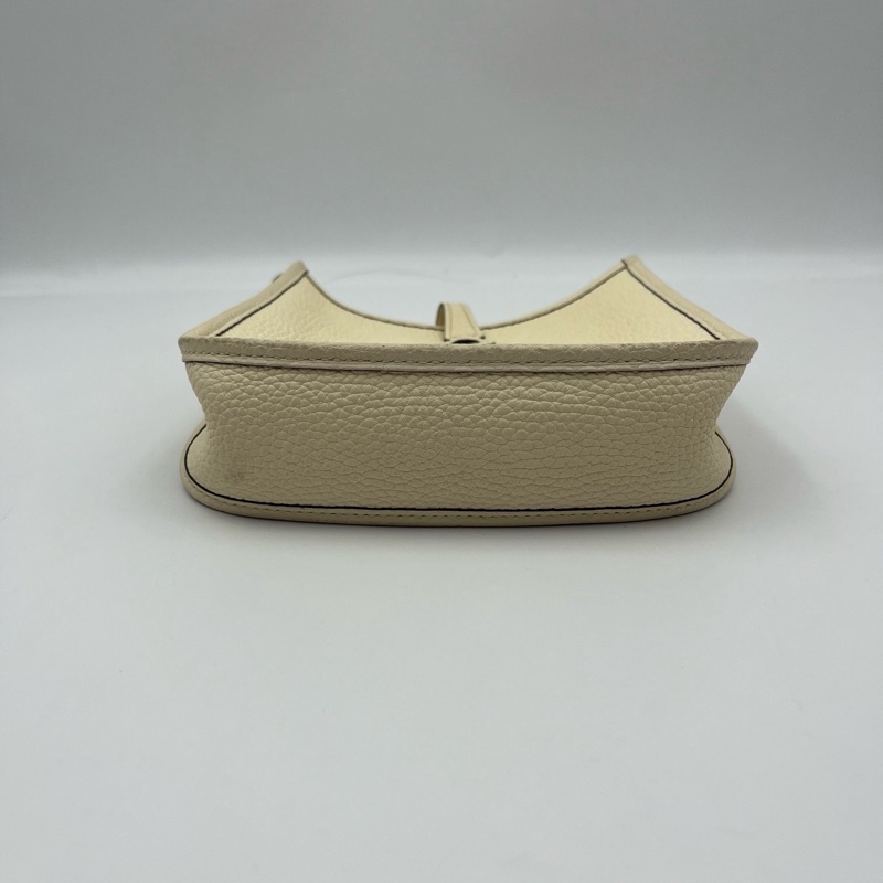 Hermes • Mini Evelyne 16 奶油白銀釦Tc皮-5