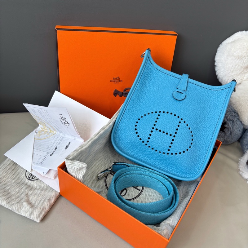Hermes • Mini Evelyne 16 P3北方藍銀釦 大全配有購證-0