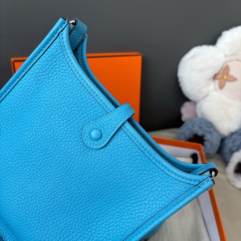 Hermes • Mini Evelyne 16 P3北方藍銀釦 大全配有購證-4