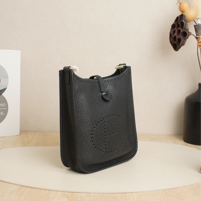 Hermes • Mini Evelyne 16 黑銀Tc皮 全配-5