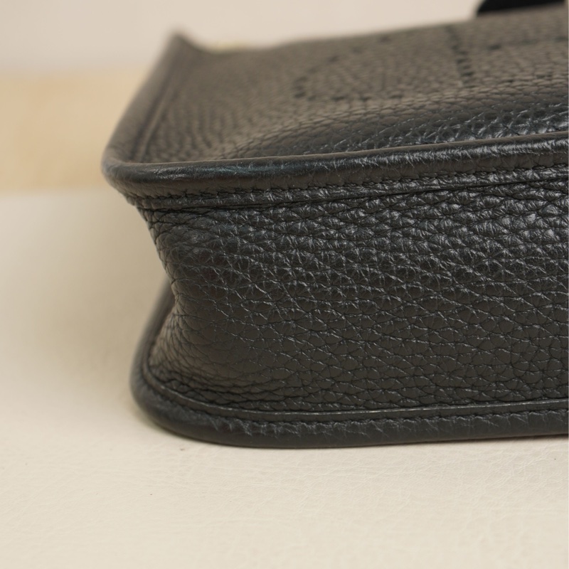 Hermes • Mini Evelyne 16 黑銀Tc皮 全配-8