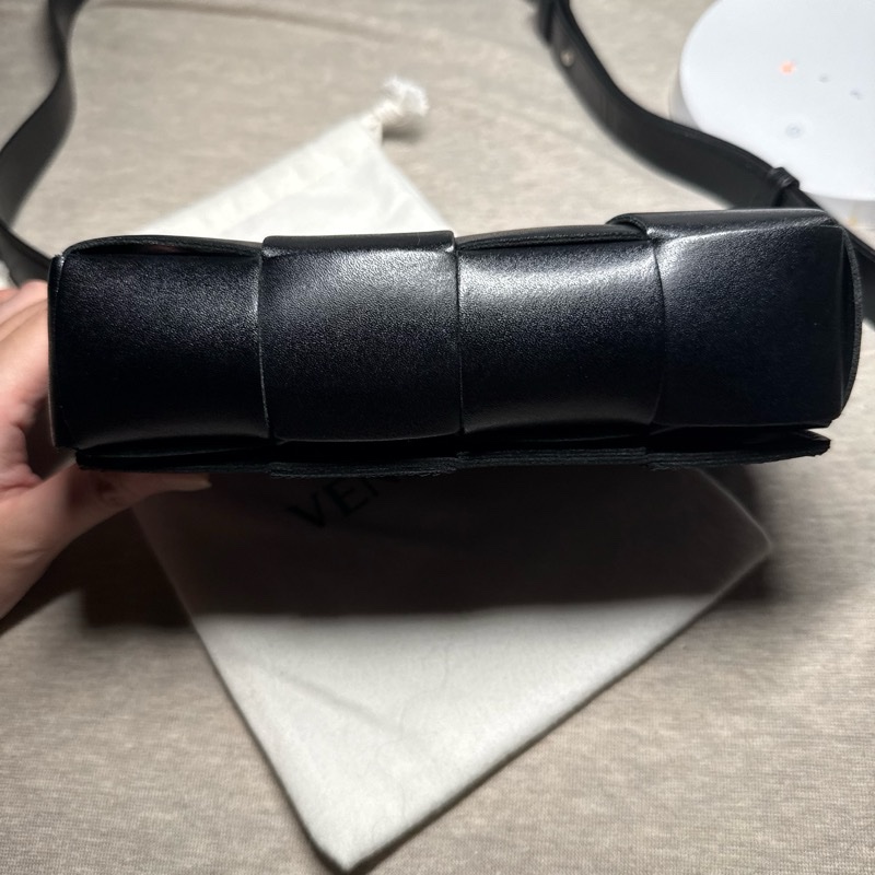 Bottega Veneta 。 BV 寶緹嘉•Cassette 8格-4