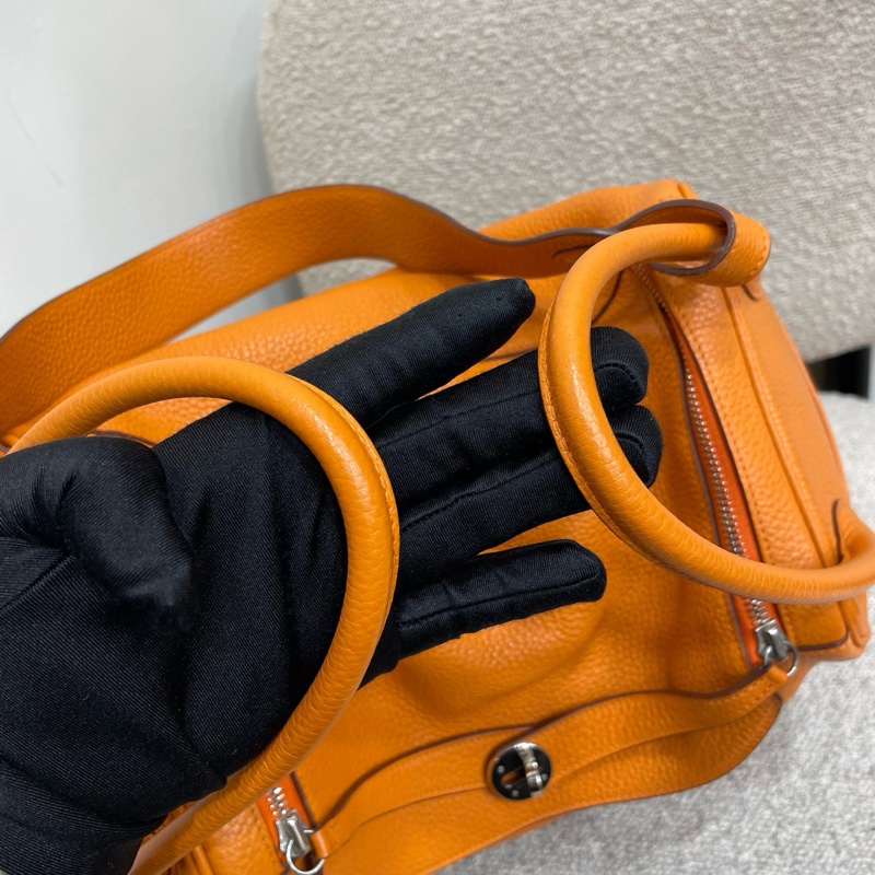 Hermès愛馬仕橙色Lindy34 框o lswl 11年  附件：塵袋-8