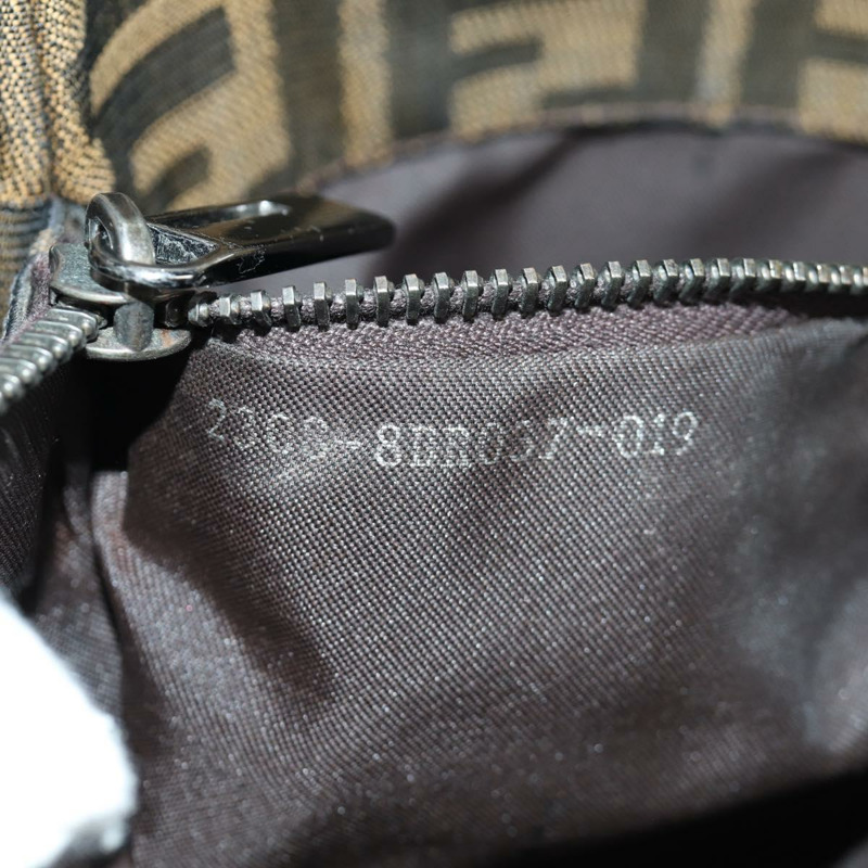 【日本直送】FENDI Zucca帆布Mamma Baguette單肩包 棕色/黑色 正品 YKZ798SAV-10