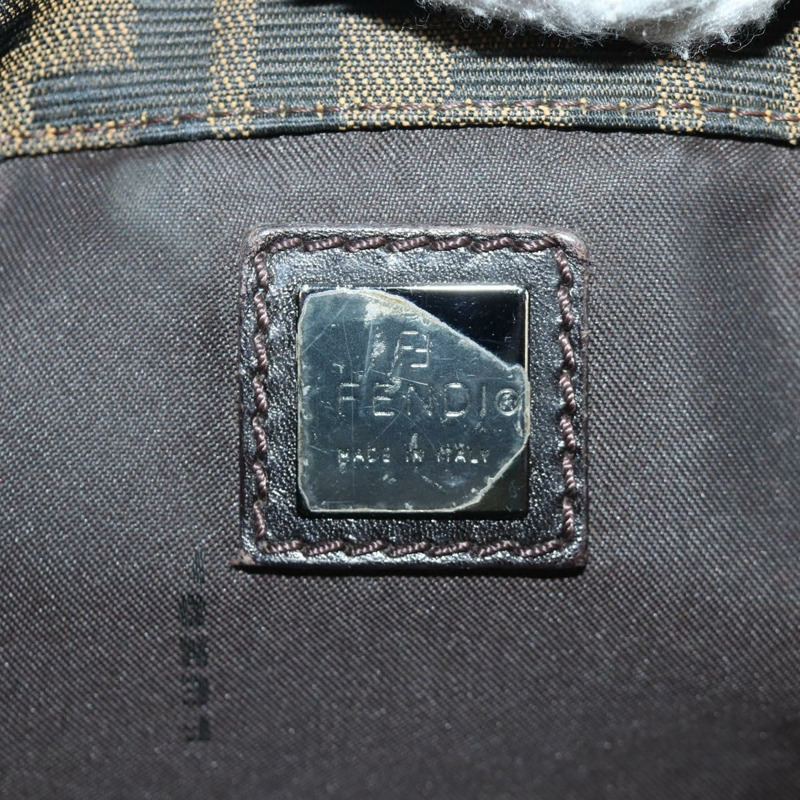 【日本直送】FENDI Zucca帆布Mamma Baguette單肩包 棕色/黑色 正品 YKZ798SAV-19