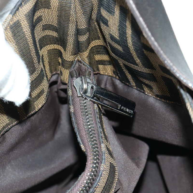 【日本直送】FENDI Zucca帆布Mamma Baguette單肩包 棕色/黑色 正品 YKZ798SAV-23