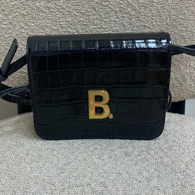 Balenciaga 巴黎世家 黑金鰐壓豆腐包 底長28  🈚附件-0