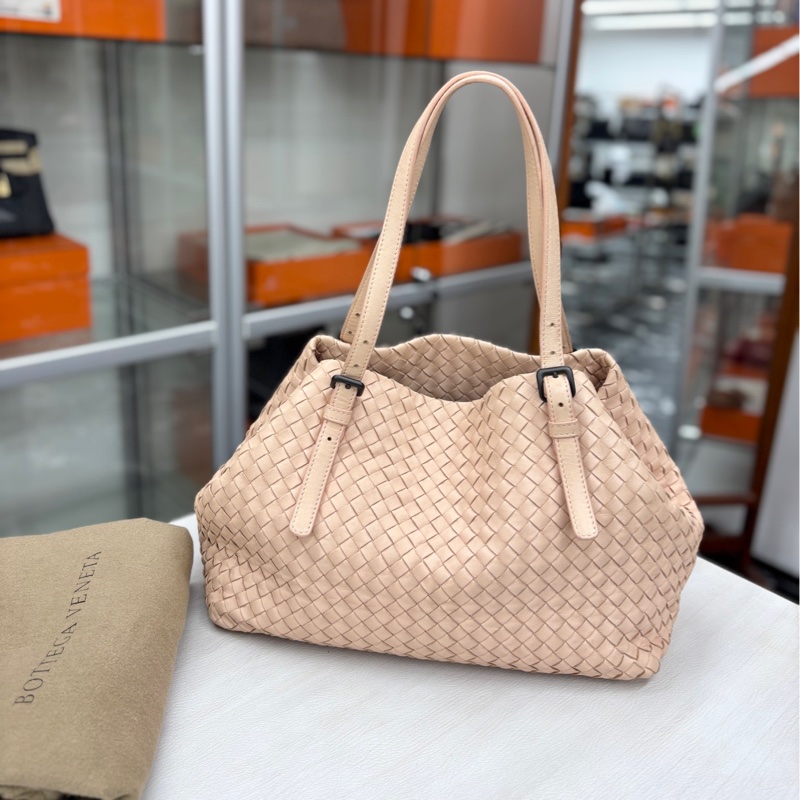 【狀況良好】Bottega Veneta BV 珊瑚粉編織小號托特單肩包，98新-0