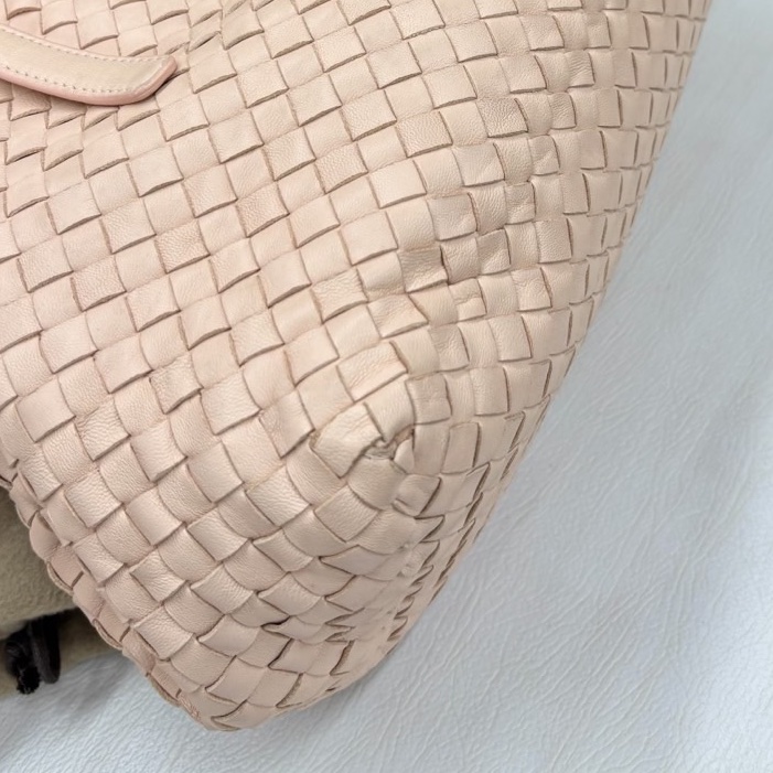 【狀況良好】Bottega Veneta BV 珊瑚粉編織小號托特單肩包，98新-9