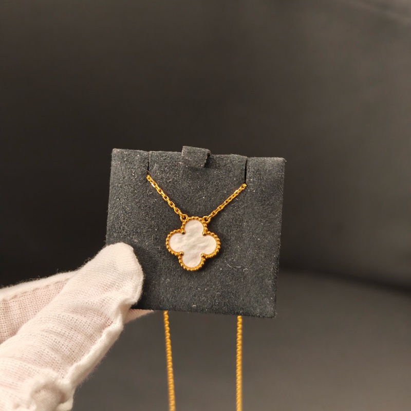 Van Cleef & Arpels 梵克雅寶 Alhambra系列 17年保卡 四葉草項鍊18K黃金材質 白貝母吊墜 中號-4