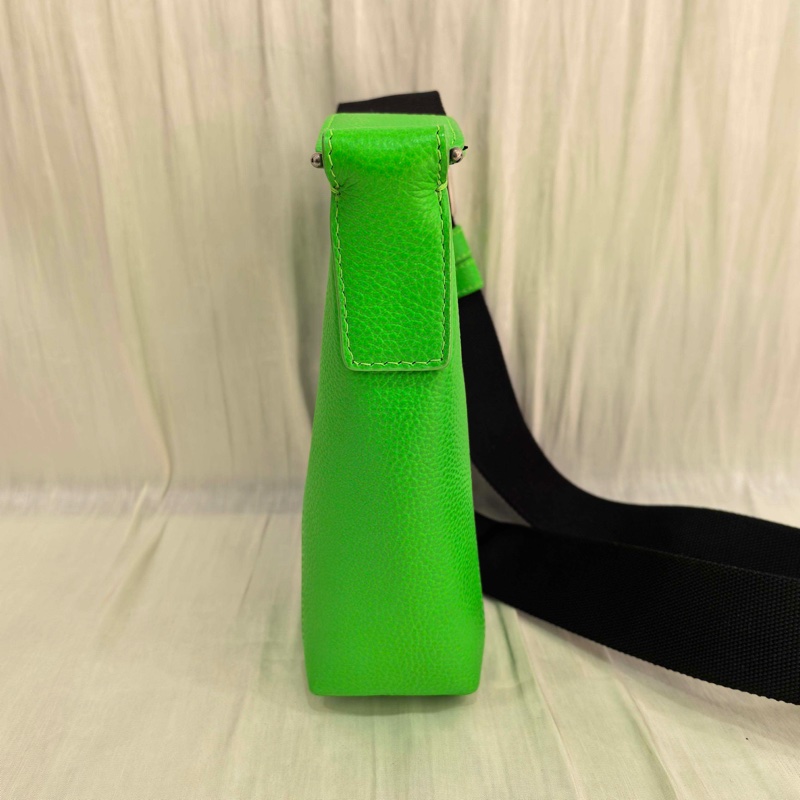 Balenciaga • Hourglass螢光綠字母拉鍊手機包-2