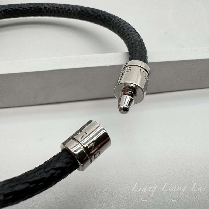 LOUIS VUITTON LV Damier Graphite Keep It 扣式手環-5