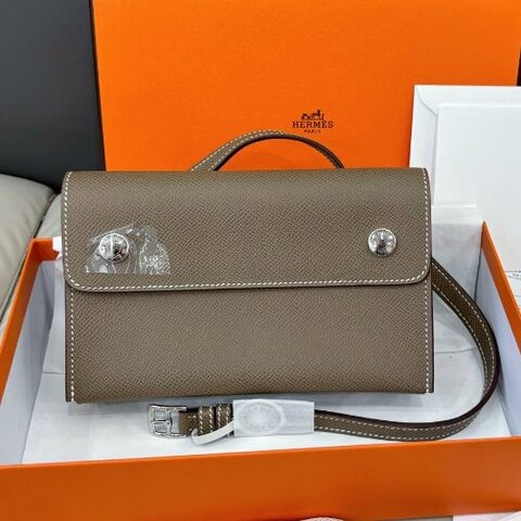 全新 愛馬仕Hermes 大象灰Snap Wallet斜背包 Epsom皮