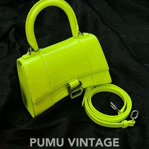 Balenciaga • Hourglass螢光綠鱷魚壓紋牛皮沙漏包銀釦 Xs