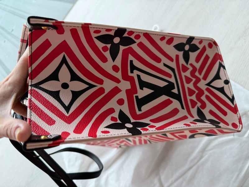 全新Louis Vuitton 花色托特包-8