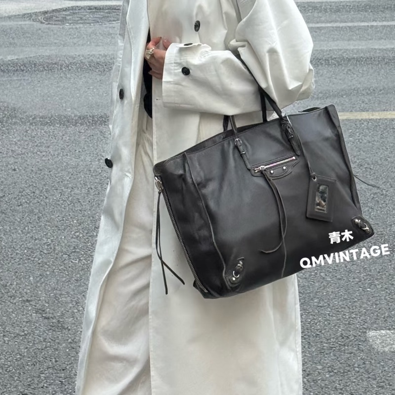 Balenciaga • 經典黑色Papie 牛皮機車托特包-1