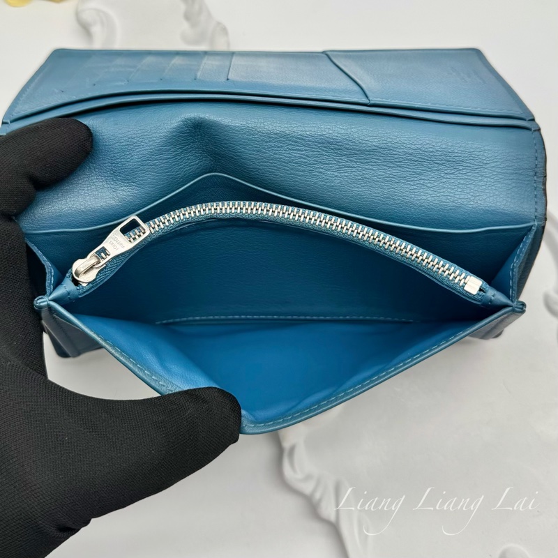 LOUIS VUITTON LV 荔枝紋牛皮藍綠色長夾-12