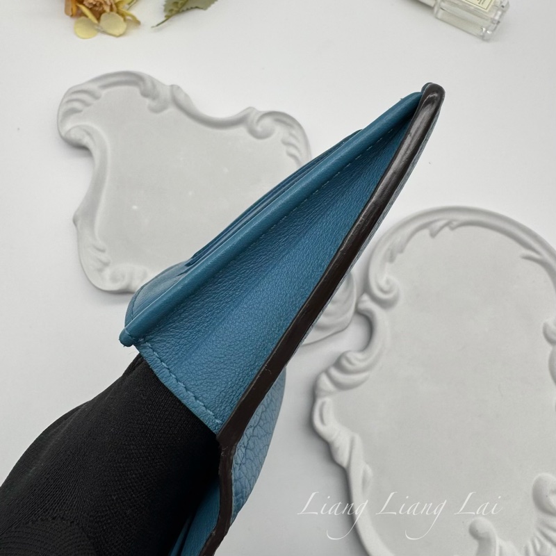 LOUIS VUITTON LV 荔枝紋牛皮藍綠色長夾-16