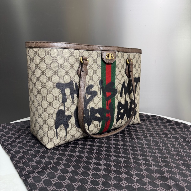 Balenciaga & Gucci • 限量聯名塗鴉老花托特包-5