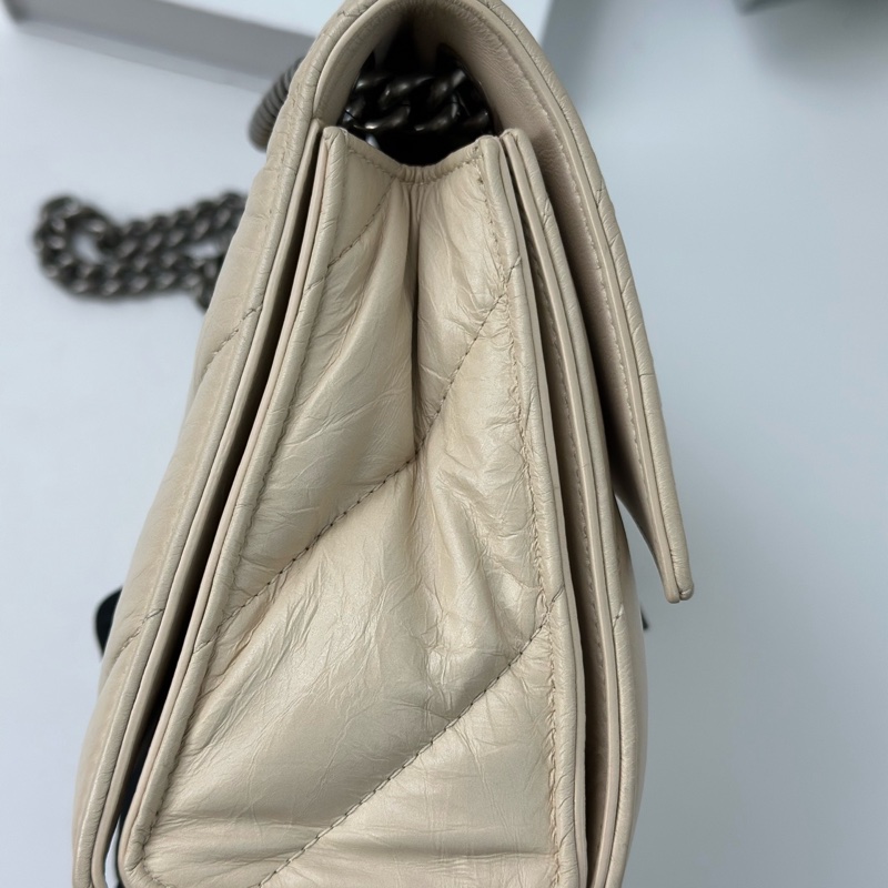 Balenciaga • 經典Crush 奶茶色銀釦鏈條包-3
