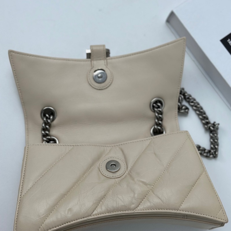 Balenciaga • 經典Crush 奶茶色銀釦鏈條包-5