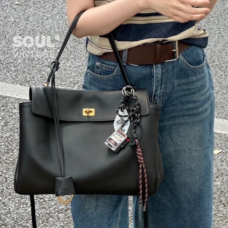 🈶台灣購證 巴黎世家BALENCIAGA RODEO黑金中號-1