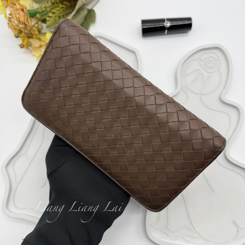 BOTTEGA VENETA BV經典小羊皮編織咖啡棕色拉鍊長夾-16