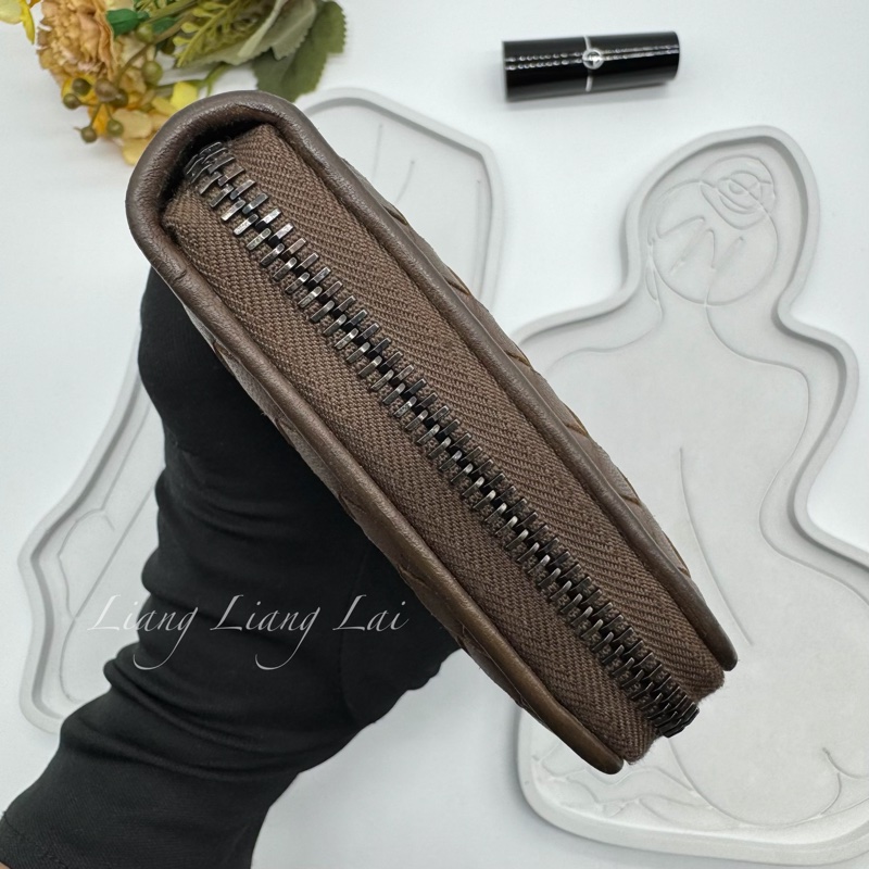 BOTTEGA VENETA BV經典小羊皮編織咖啡棕色拉鍊長夾-20
