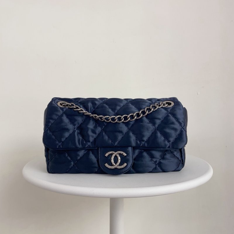 香奈兒/Chanel 緞麵cf  深邃藍做舊銀色五金 鏈條包-5