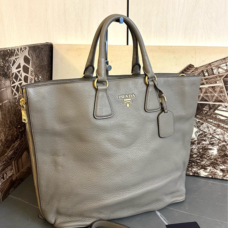 🩵MYMluxurybag🩵 Prada 36.5cm 皮袋 肩背袋 手提袋 斜背袋-1