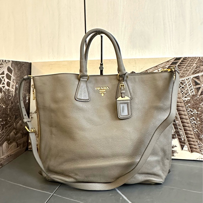 🩵MYMluxurybag🩵 Prada 36.5cm 皮袋 肩背袋 手提袋 斜背袋-2