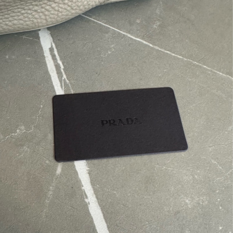 🩵MYMluxurybag🩵 Prada 36.5cm 皮袋 肩背袋 手提袋 斜背袋-5