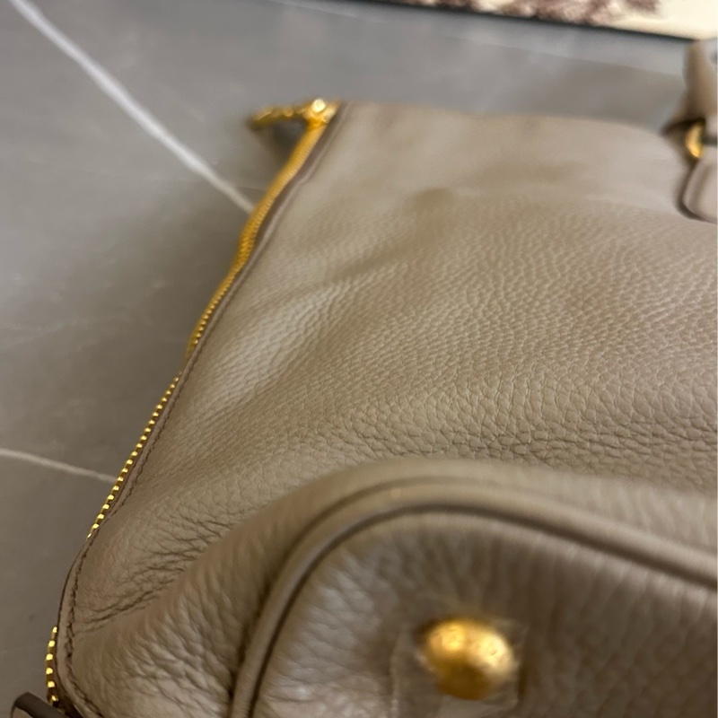 🩵MYMluxurybag🩵 Prada 36.5cm 皮袋 肩背袋 手提袋 斜背袋-13