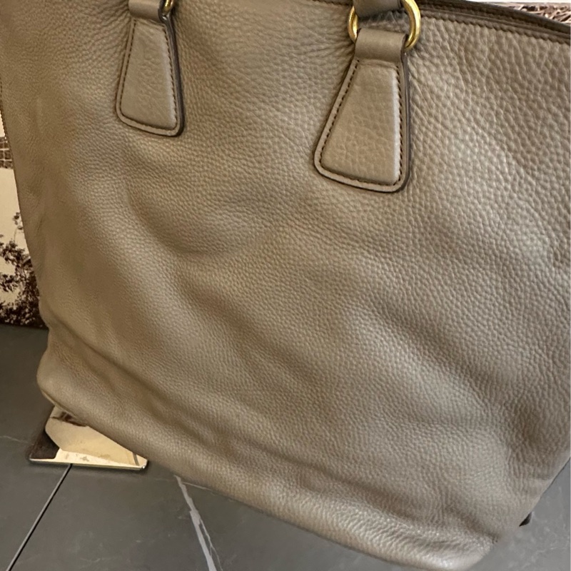 🩵MYMluxurybag🩵 Prada 36.5cm 皮袋 肩背袋 手提袋 斜背袋-14